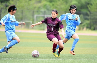 女子サッカー部 強豪相手に健闘 春季リーグ戦は1部５位 お知らせ 明治国際医療大学